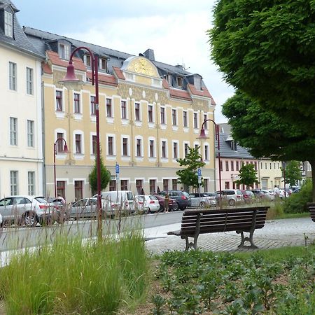 Hotel Goldner Loewe Bad Köstritz Buitenkant foto